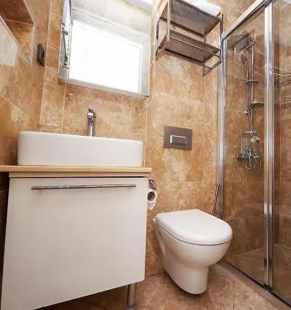 Hotel apartamentowy Berf Otel