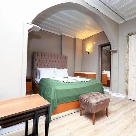 Hotel apartamentowy Berf Otel